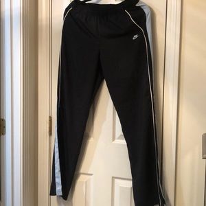 Nike wind pants w/ periwinkle blue wide stripe